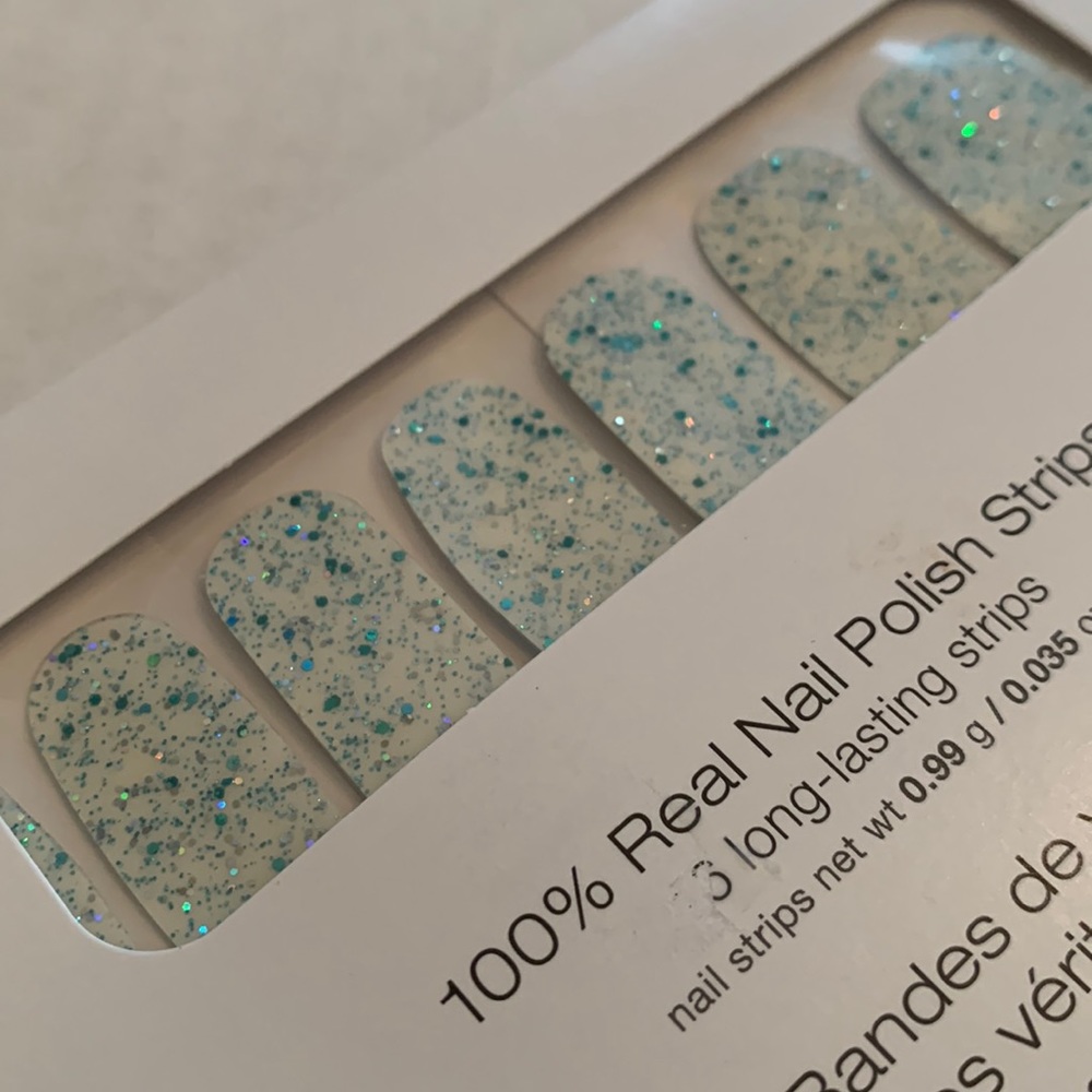 Color Street White Turquoise Glitter Nail Polish Strips
